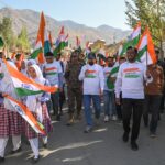 Har Ghar Tiranga: CEC Kargil Dr Jaffer Akhoon flags off Tiranga Rally  MP Ladakh, along with DC, SSP, others, take part in Tiranga rally with enthusiasm and patriotic fervor